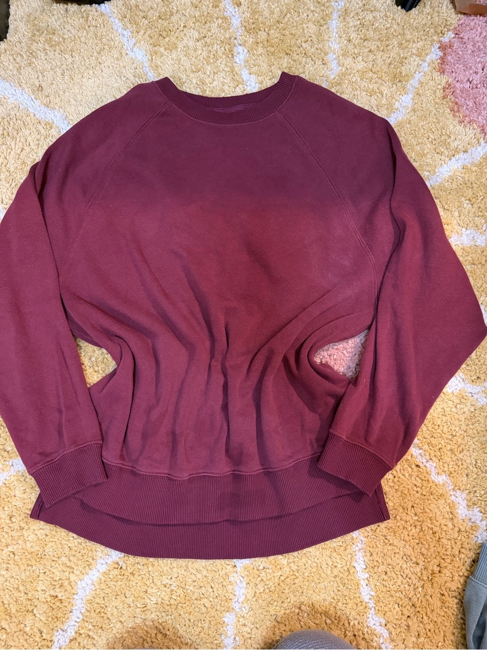 American Eagle Outfitters Maroon Crewneck Sweatshirt